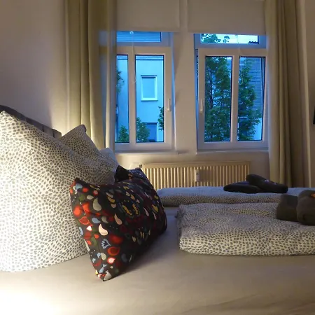Apartment Napoleon, Naehe Zentrum, 2 Schlafzimmer, Grosser Balkon, Free Wifi ,Parken Iéna Extérieur photo