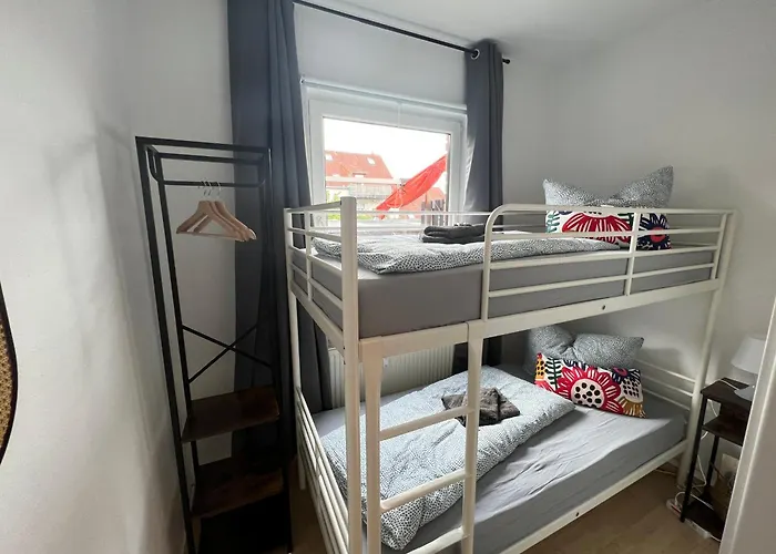 Apartment Napoleon, Naehe Zentrum, 2 Schlafzimmer, Grosser Balkon, Free Wifi ,Parken