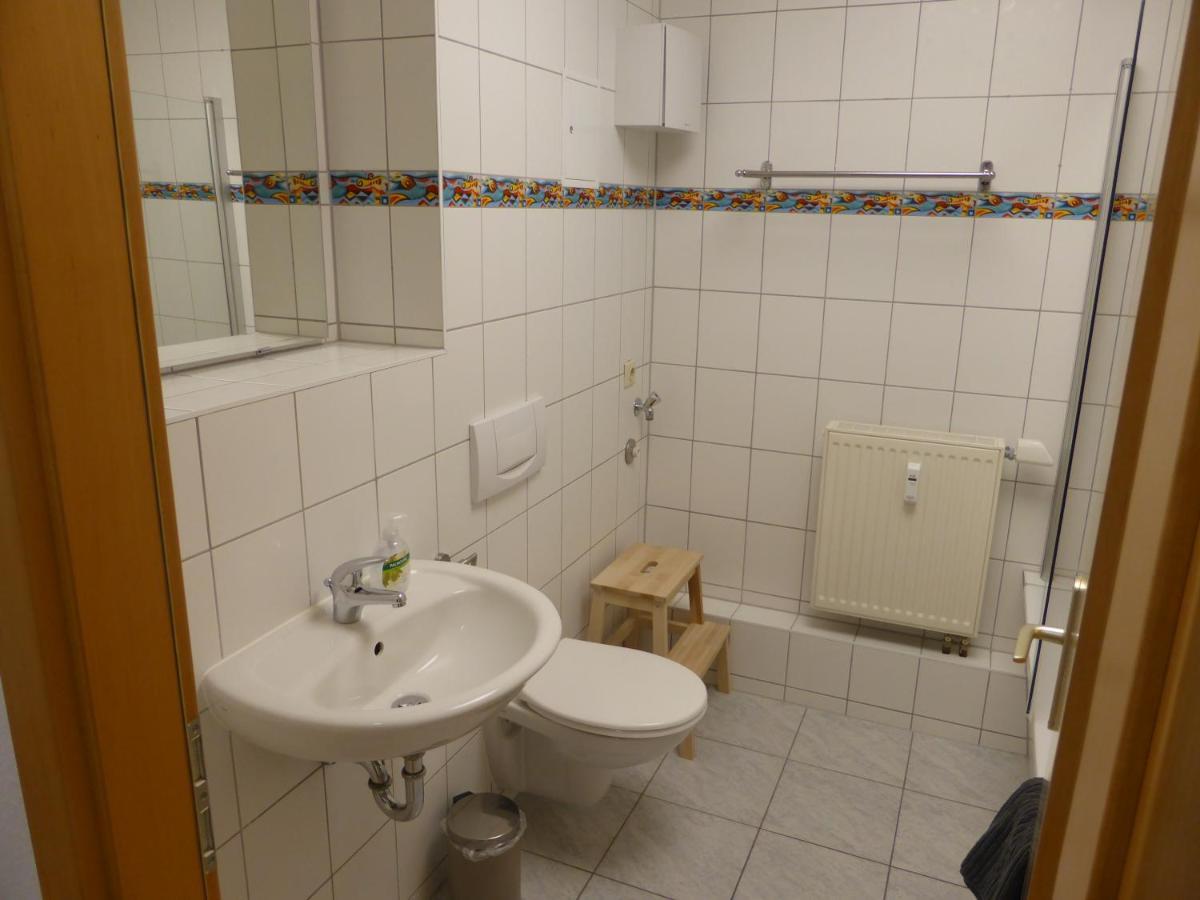 Napoleon, Naehe Zentrum, 2 Schlafzimmer, Grosser Balkon, Free Wifi ,parken Apartment