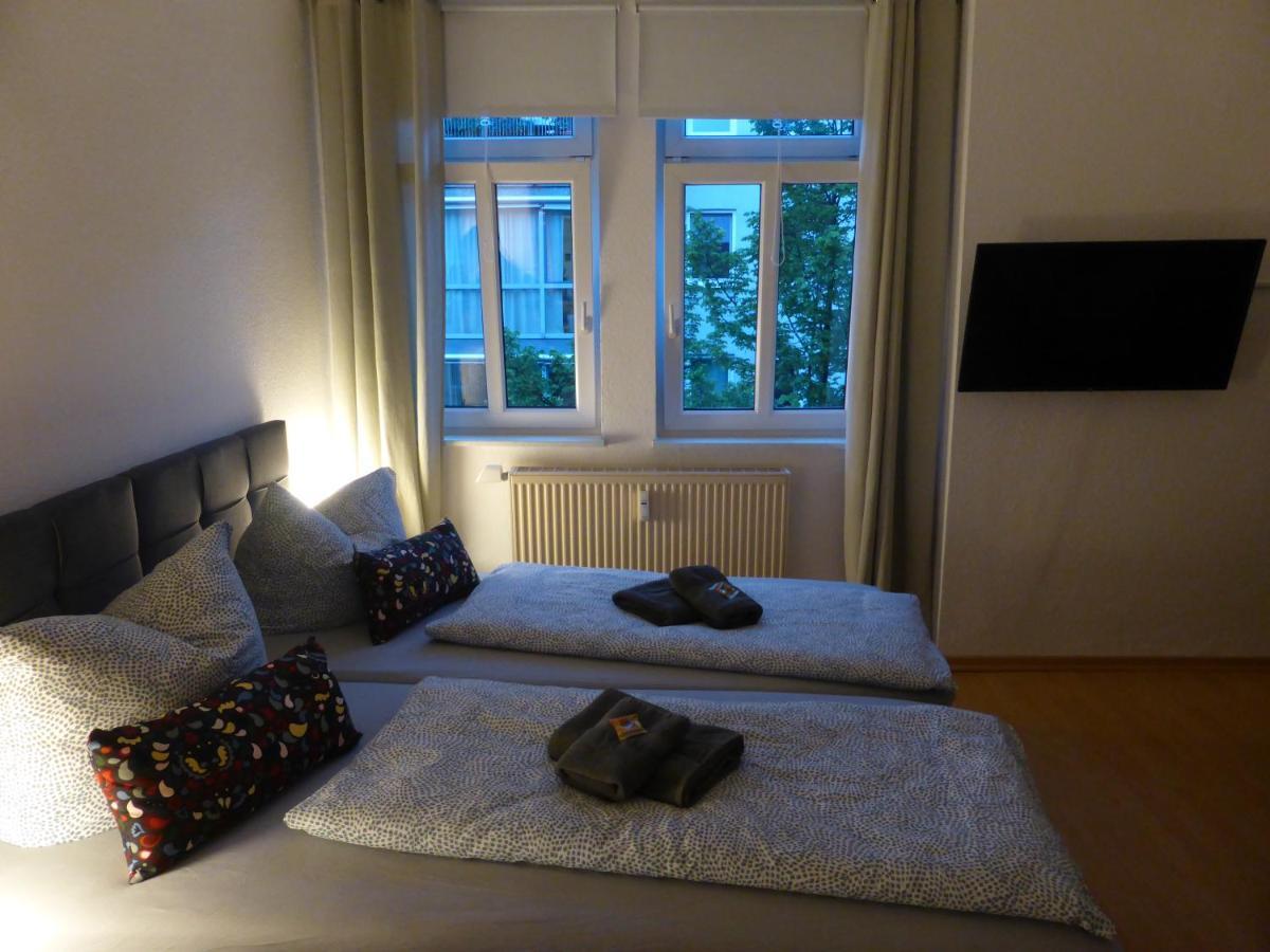 Napoleon, Naehe Zentrum, 2 Schlafzimmer, Grosser Balkon, Free Wifi ,parken * Jena
