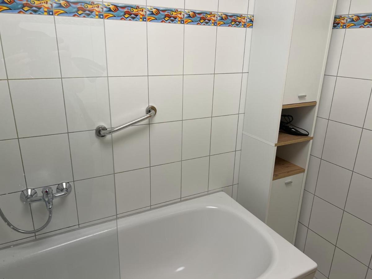 Napoleon, Naehe Zentrum, 2 Schlafzimmer, Grosser Balkon, Free Wifi ,parken Apartament