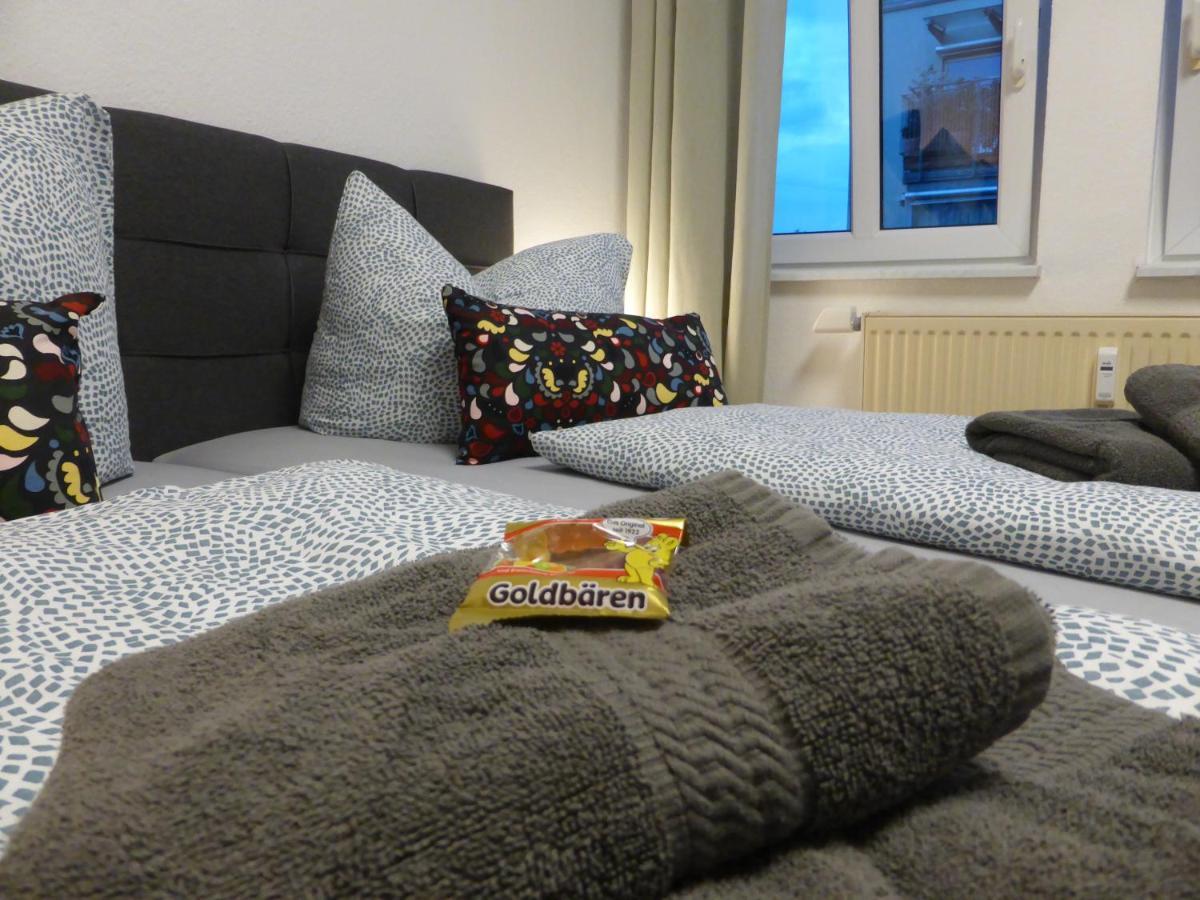 Napoleon, Naehe Zentrum, 2 Schlafzimmer, Grosser Balkon, Free Wifi ,parken *