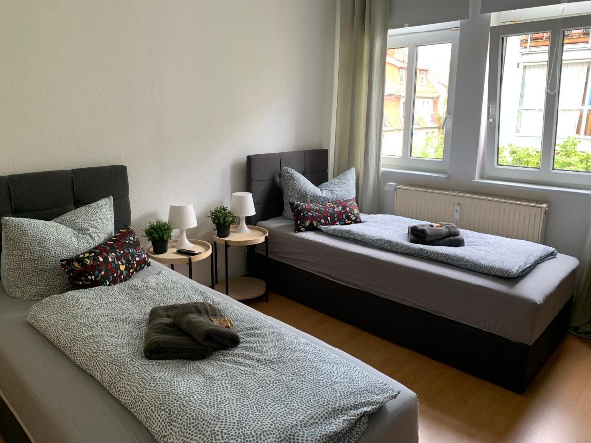 Apartment Napoleon, Naehe Zentrum, 2 Schlafzimmer, Grosser Balkon, Free Wifi ,parken *