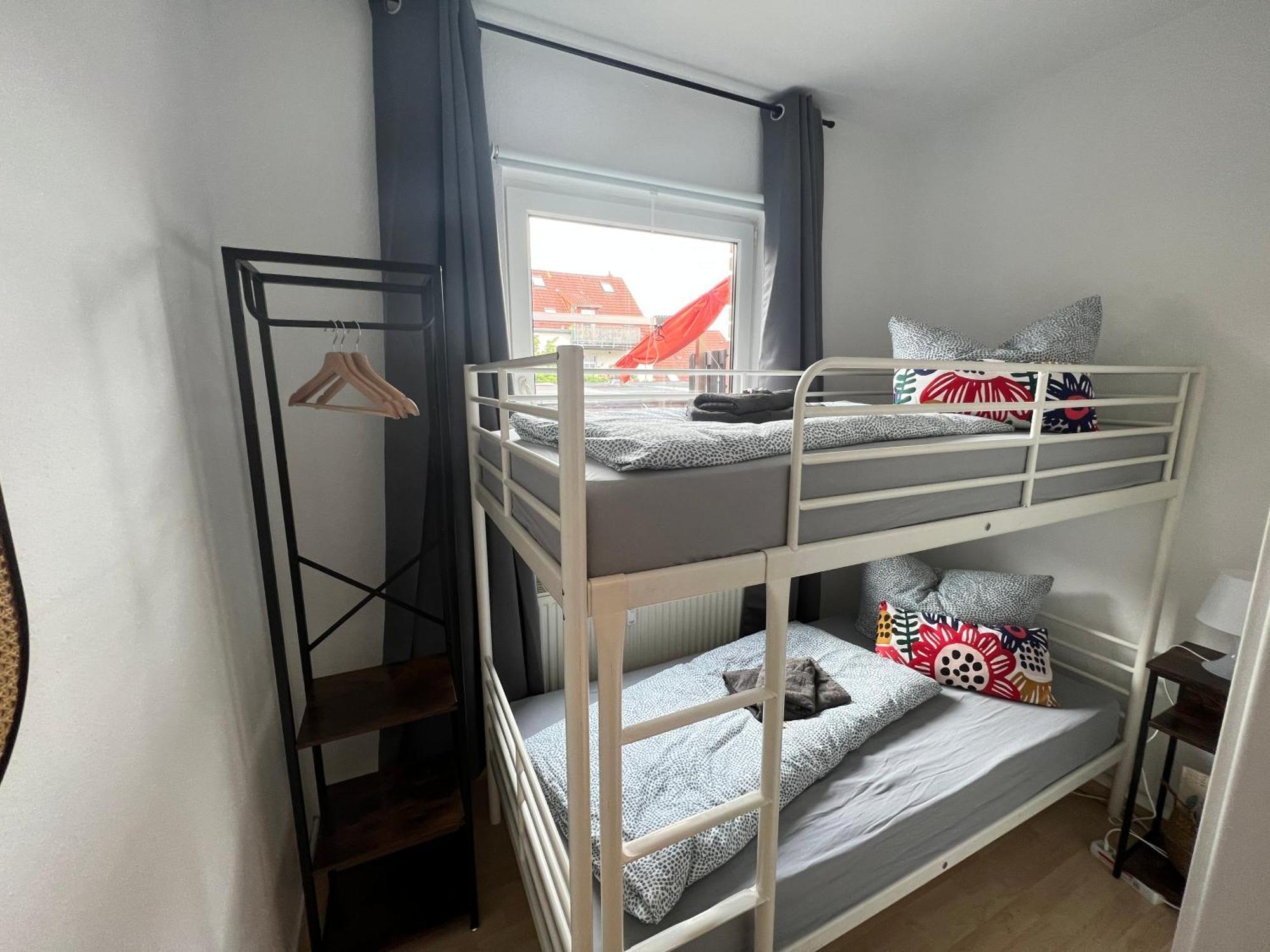 Apartment Napoleon, Naehe Zentrum, 2 Schlafzimmer, Grosser Balkon, Free Wifi ,parken
