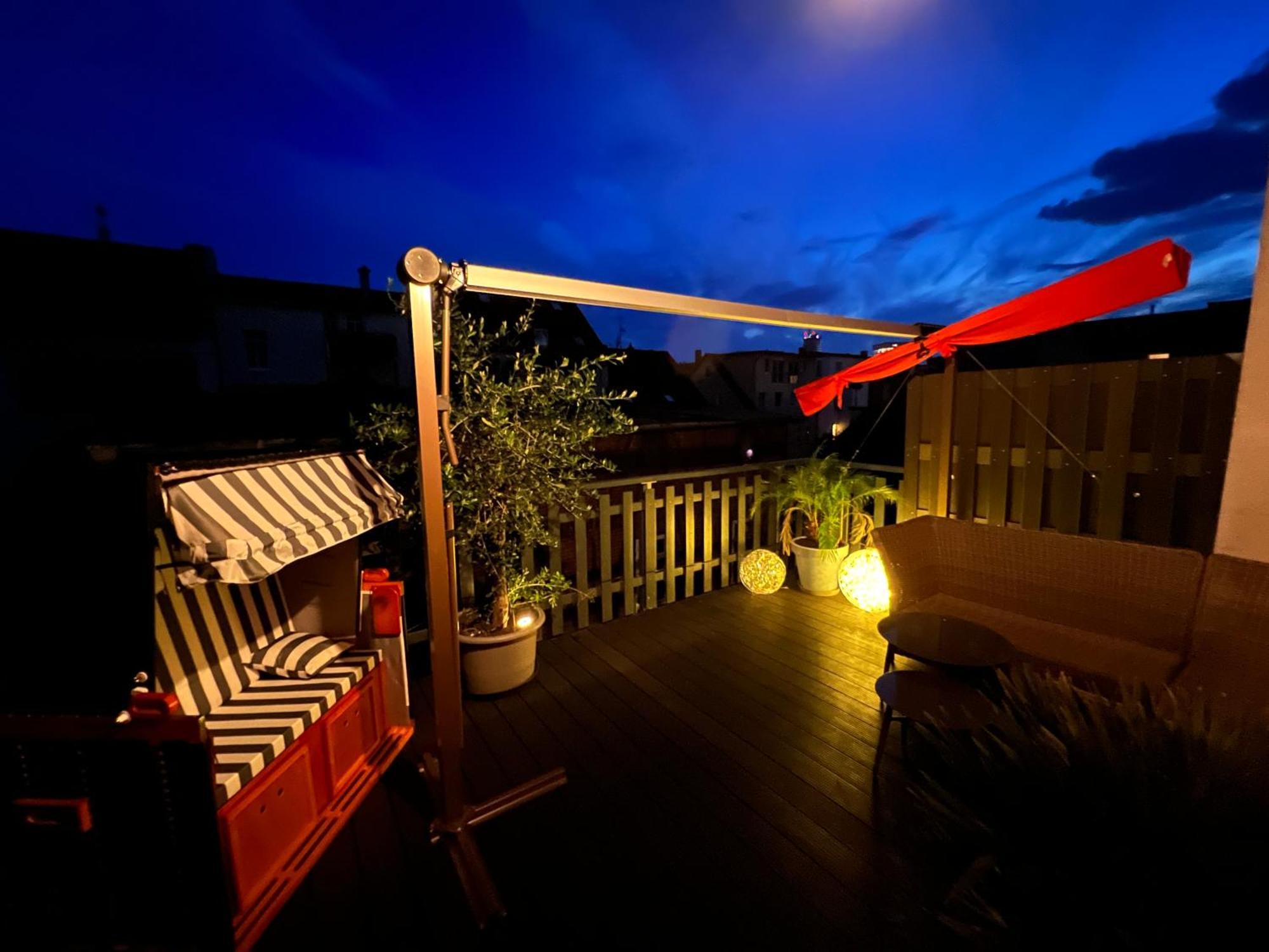 Apartament Napoleon, Naehe Zentrum, 2 Schlafzimmer, Grosser Balkon, Free Wifi ,parken *